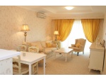 �������� Alushta Royal Apartments ����������� � �������� 