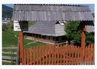 Хата-музей кинофильма "Тени забытых предков"