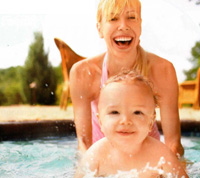 Мама, я плыву!