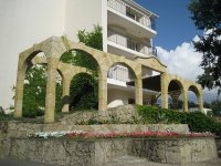 Клубный отель "Ривьера"